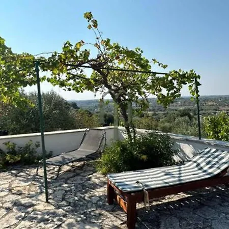 Masseria Aurora Trullo Pergolo 度假居 *